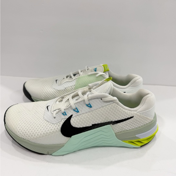 Nike Metcon 7 Women’s training shoes - Picture 5 of 9